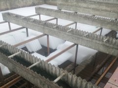 污水處理池斜管填料上的污泥怎么清洗？